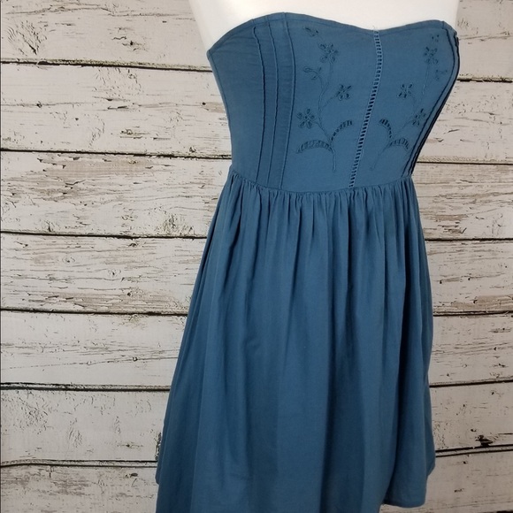 Urban Outfitter Kimchi Blue Asymmetrical Hem Dress - Picture 5 of 5